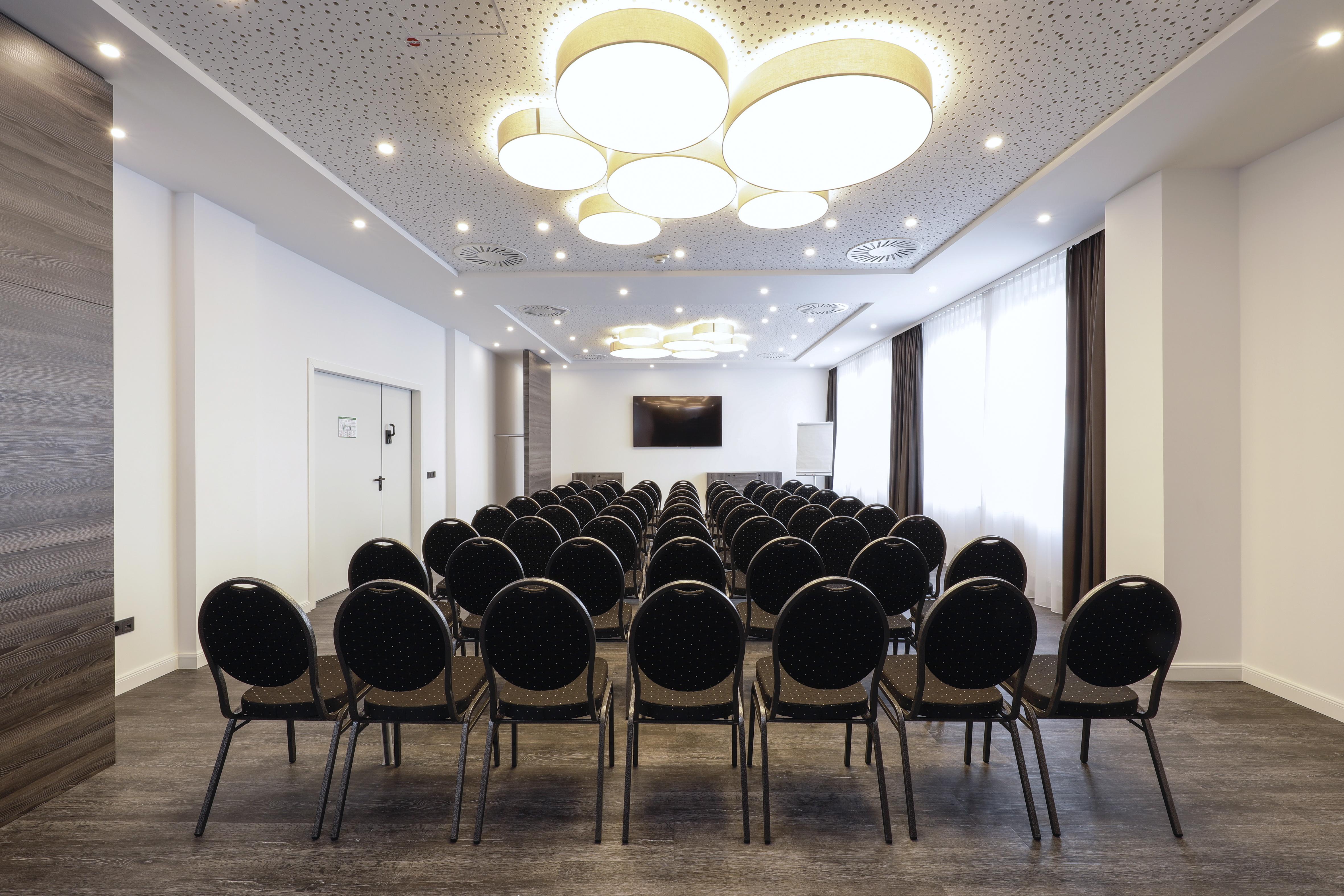Airporthotel Berlin-Adlershof מראה חיצוני תמונה