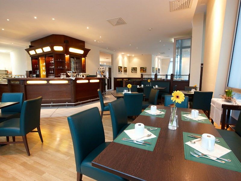 Airporthotel Berlin-Adlershof מראה חיצוני תמונה